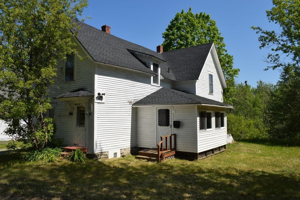 27 Laurel St, Whitefield, NH 03598 - photo 1