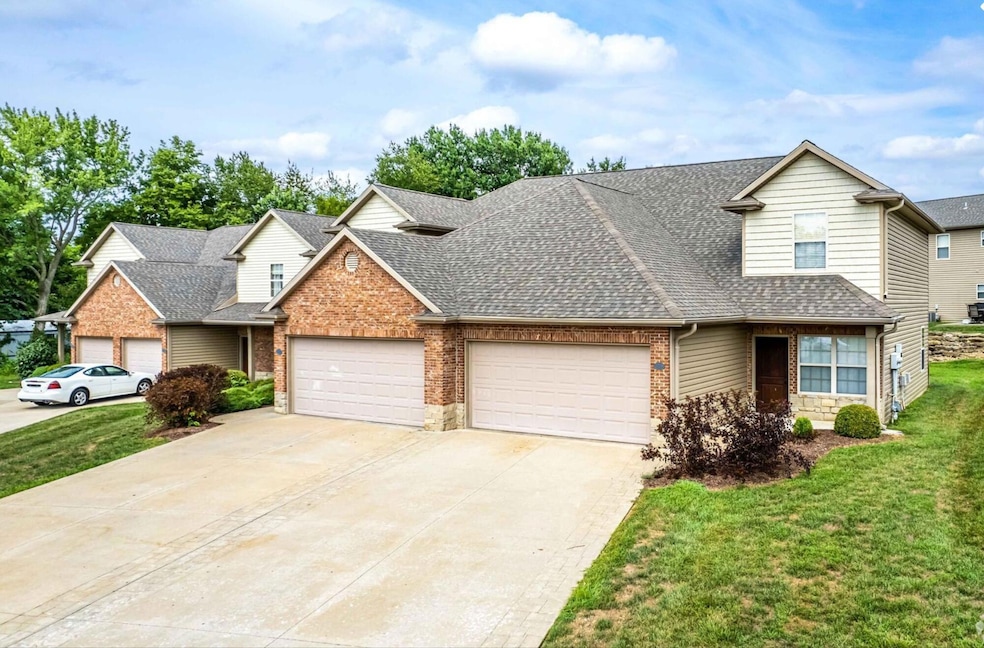 1403 Rolling Rock Dr, Columbia, MO 65201