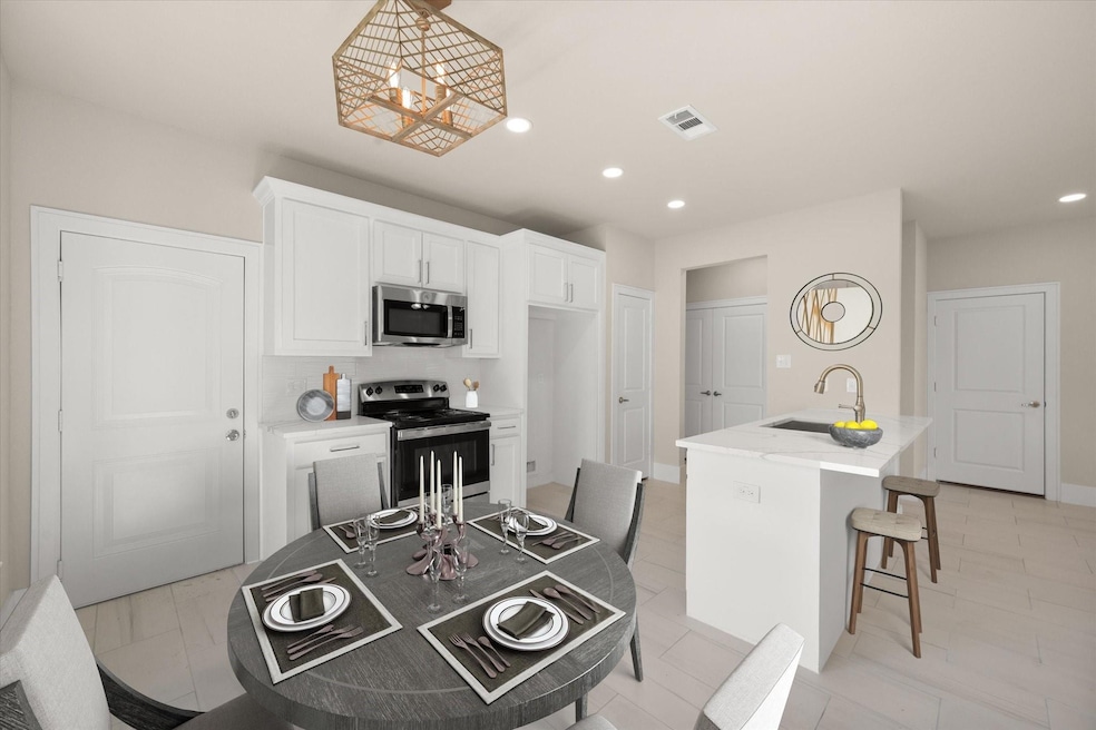 403 Rushing St, Ennis, TX 75119 - photo 1