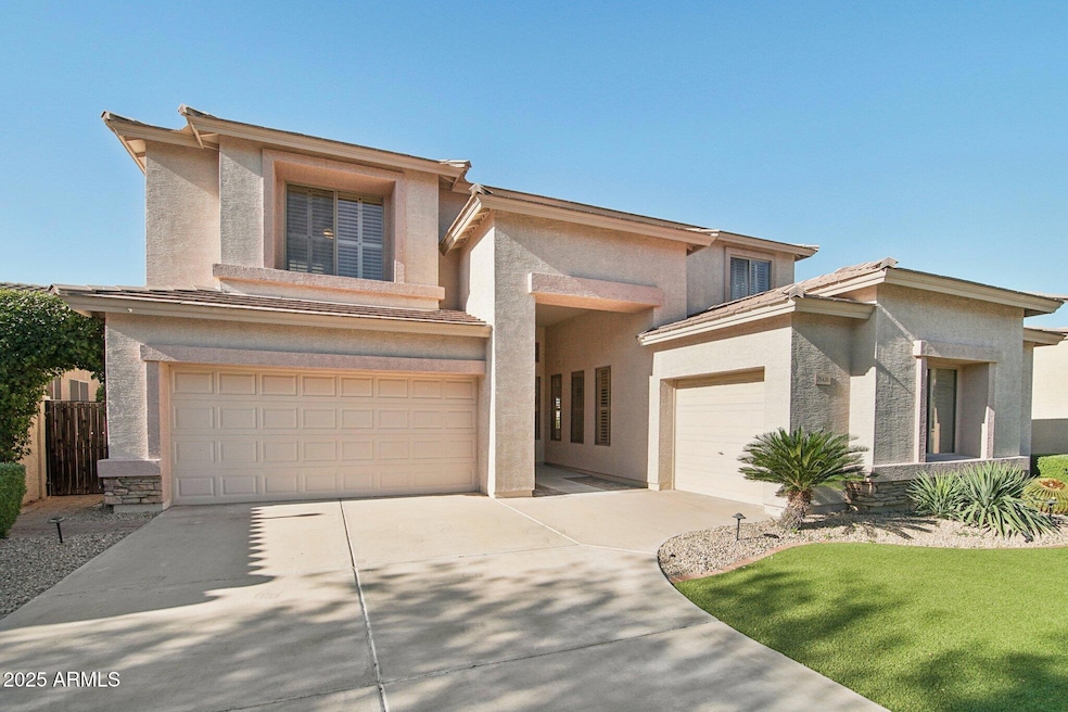 88-web-or-mls-N Hackberry Dr-S0811-002 (