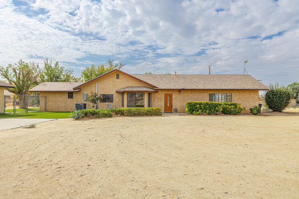 3324 Tropico Rd, Rosamond, CA 93560 - photo 1