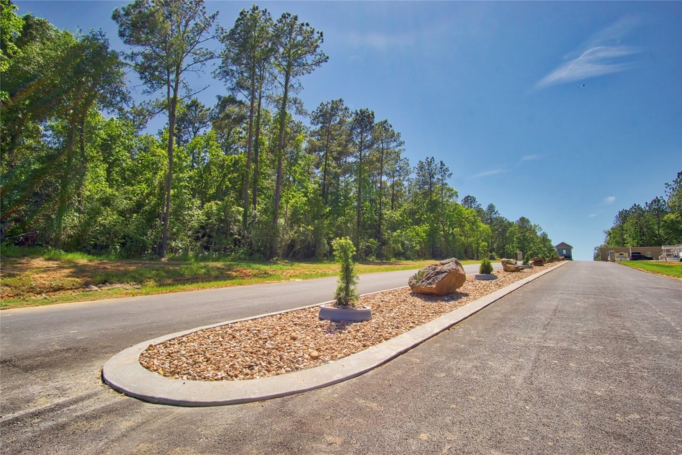 Pending $69,900 • Co-Listing Agent