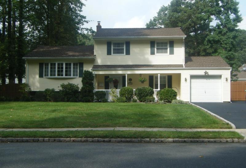 148 Meadow Rd, Clark, NJ 07066 - photo 1