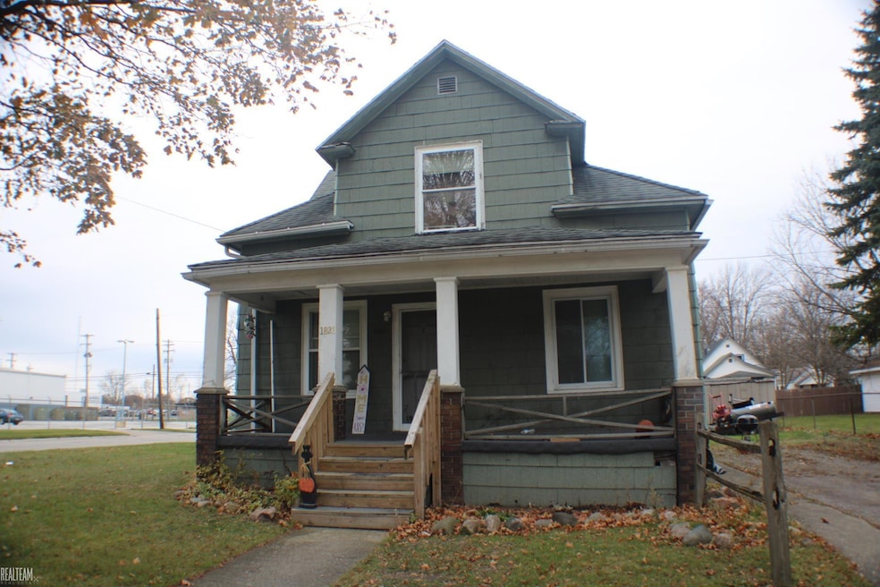 1819 S Niagara St, Saginaw, MI 48602 - photo 1