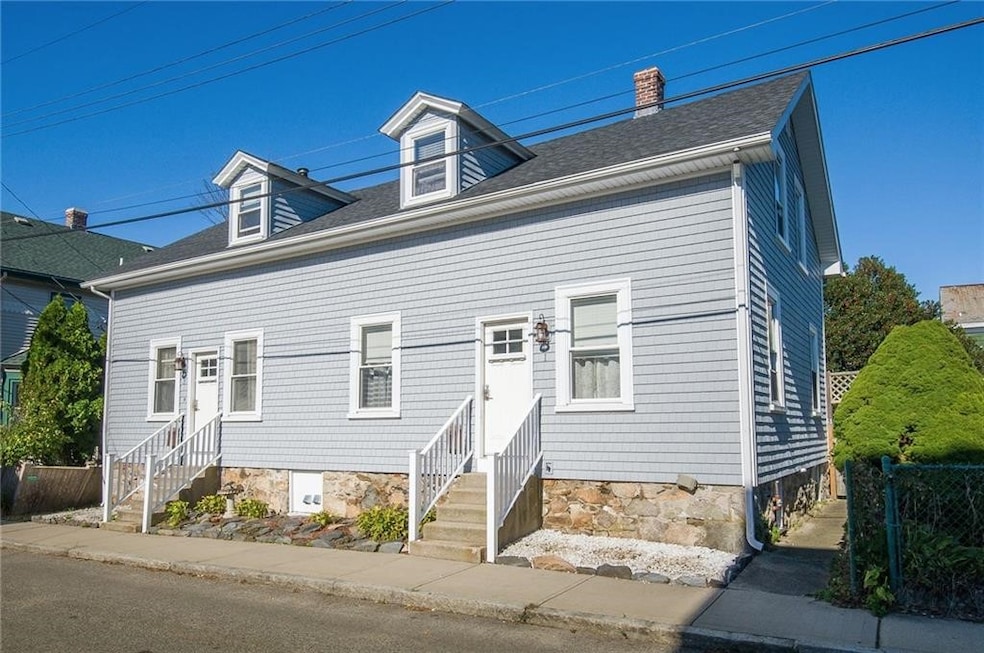 1 Lucas Ave, Newport, RI 02840 - photo 1