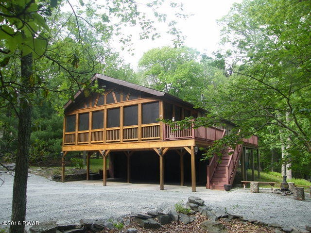 126 Aspen Dr, Milford, PA 18337 - photo 1