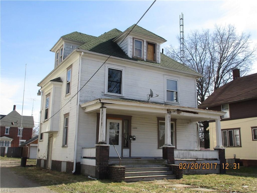 1320 Oxford Ave NW, Canton, OH 44703 - photo 1