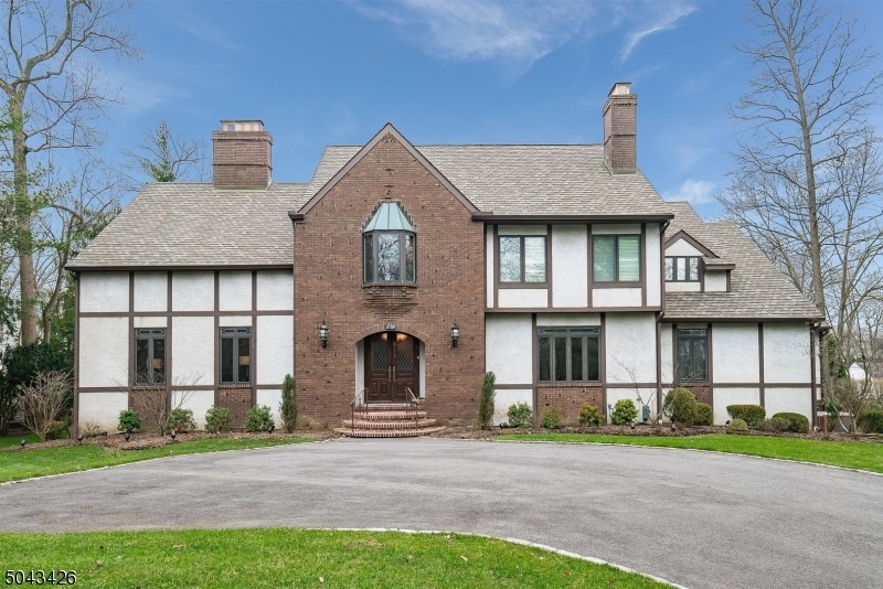 853 Ramapo Way, Westfield, NJ 07090 - photo 1