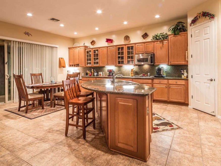 049A2262 San Carlos Kitchen Enlarged