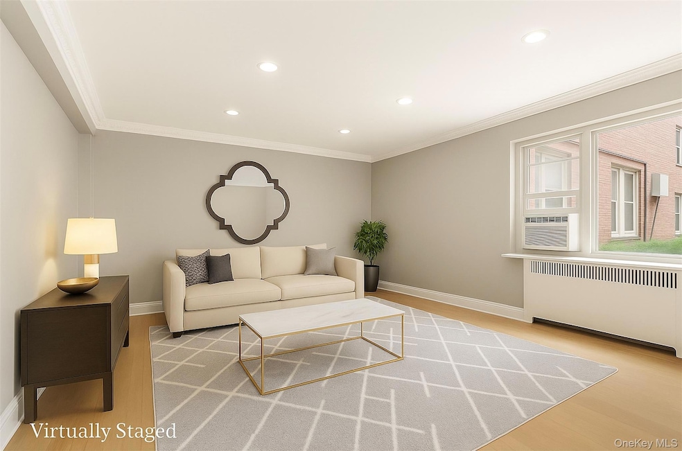 Pending $385,000 • Co-Listing Agent