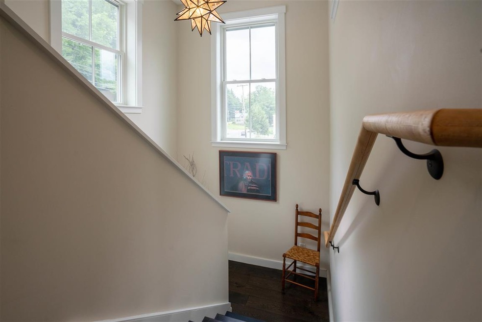 290 S Main St unit 1, Stowe, VT 05672 - photo 1