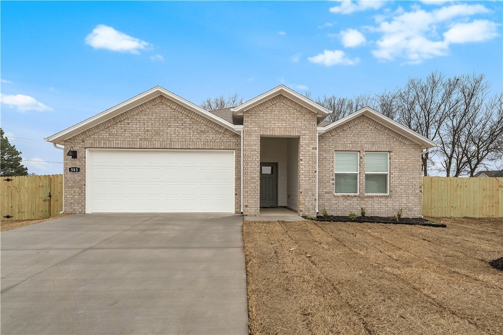 583 Arizona St, Farmington, AR 72730 - photo 1