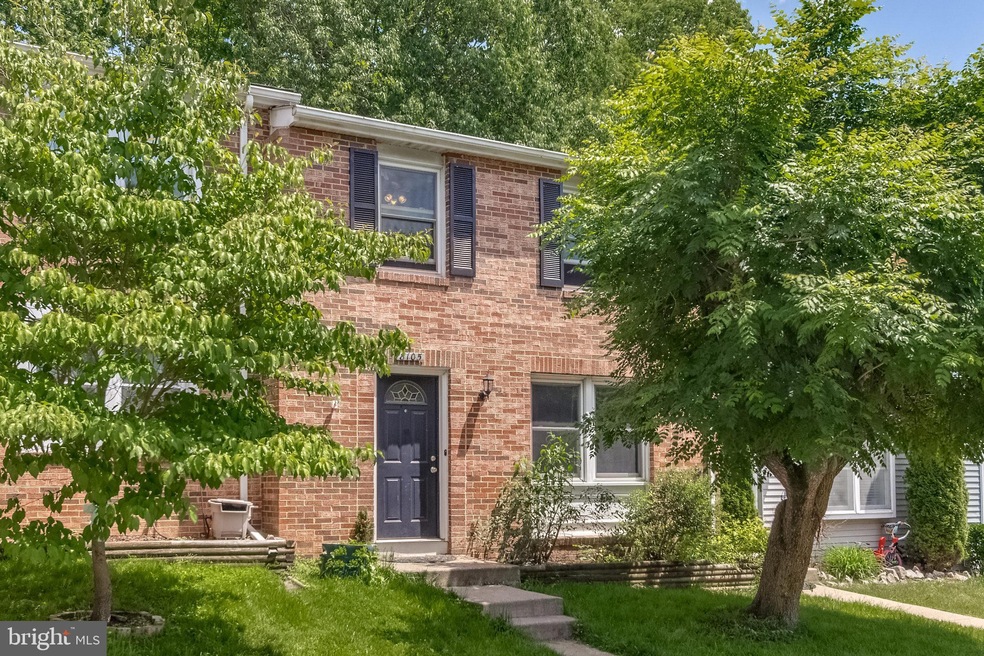 8105 Parkdale Ct, Springfield, VA 22153 - photo 1