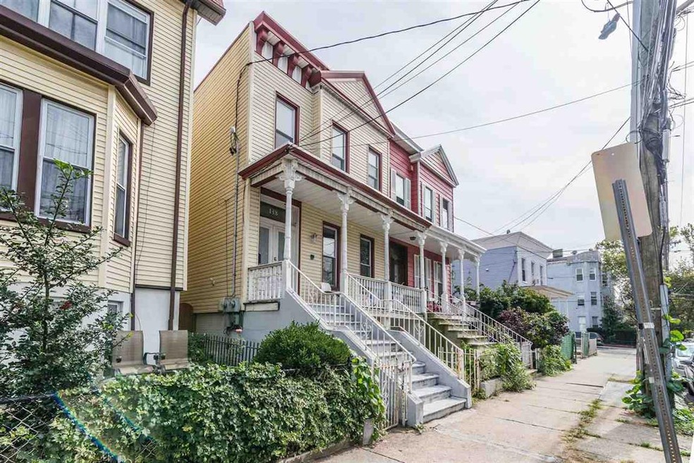 138 Chestnut Ave unit 2, Jersey City, NJ 07306 - photo 1
