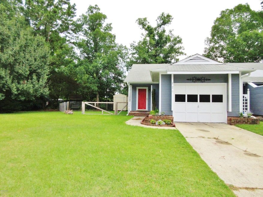 126 Highland Ct, Jacksonville, NC 28540 - photo 1