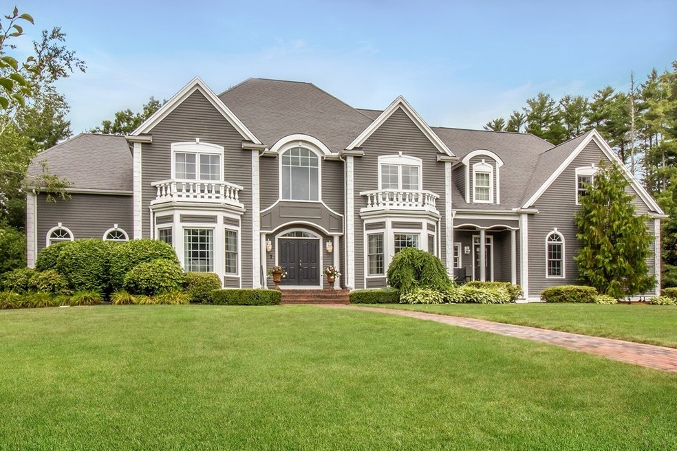 7 Harmony Ln, North Easton, MA 02356 - photo 1