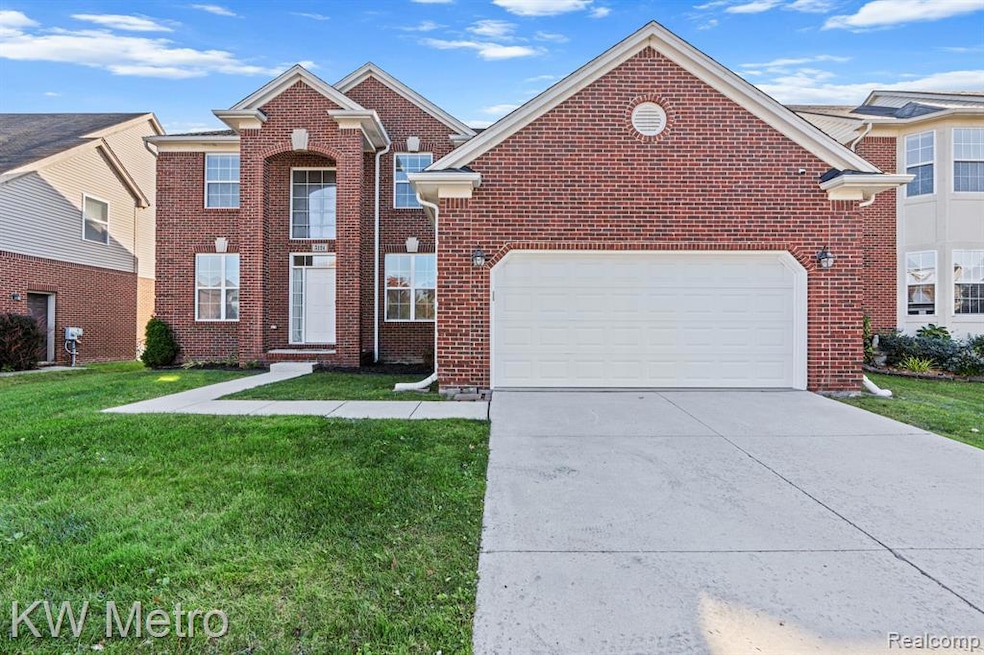 Welcome to 1524 Ridge Lane!