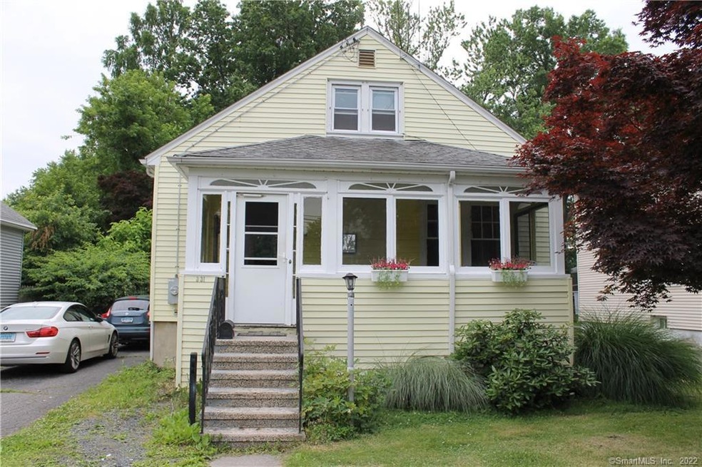 331 Nott St, Wethersfield, CT 06109 - photo 1