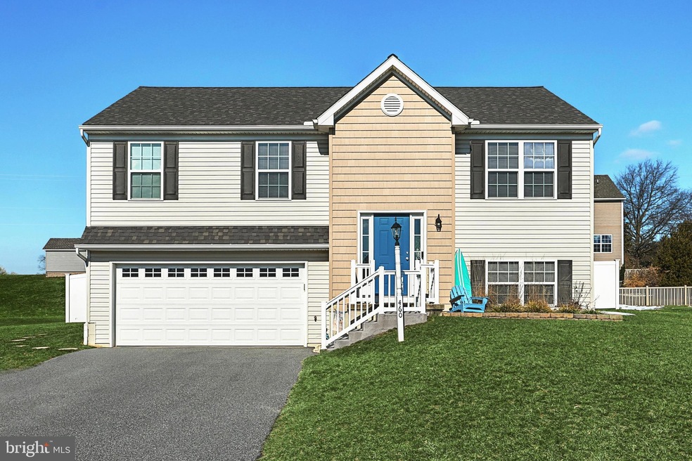 460 Pebble Beach Dr, Mount Wolf, PA 17347 - photo 1