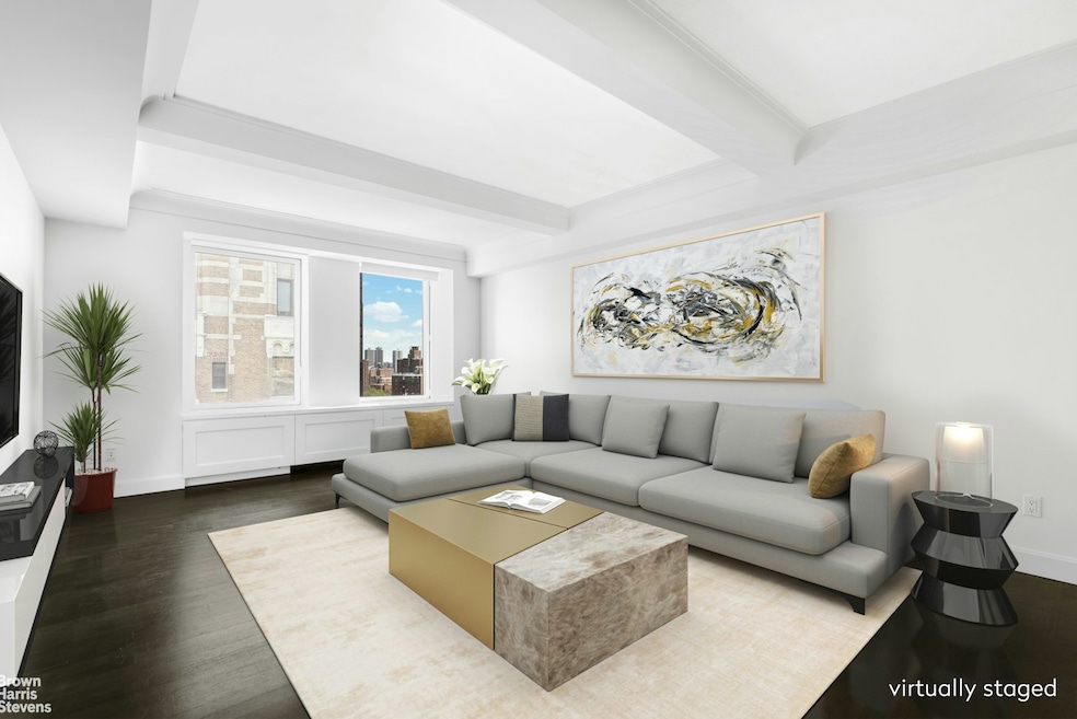 For Sale $2,195,000 • Co-Listing Agent