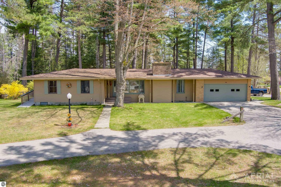 2302 Woodland Dr, West Branch, MI 48661 - photo 1