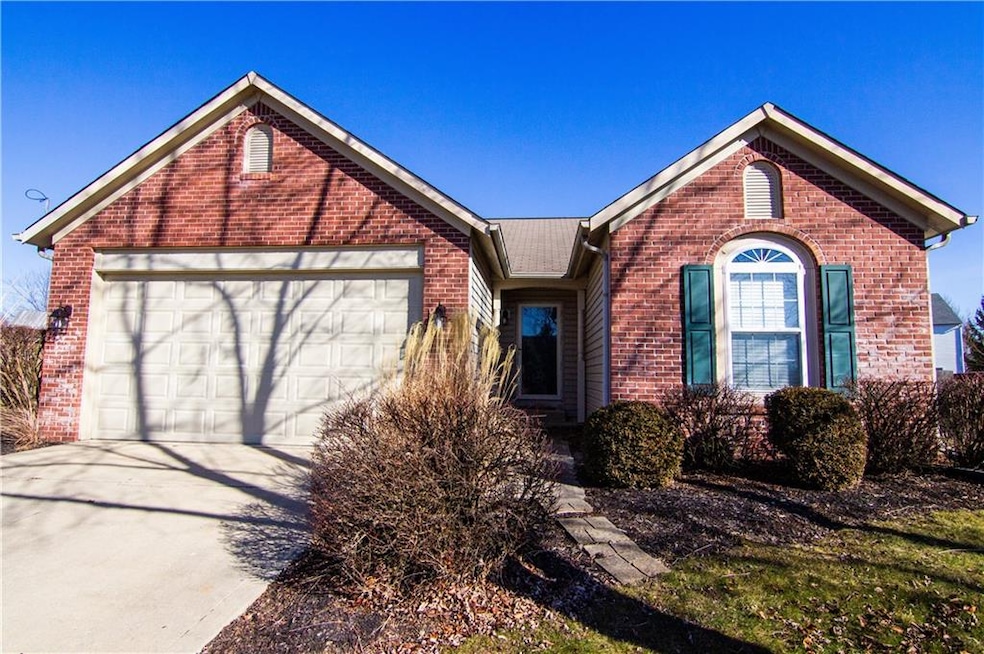 10303 Plantana Blvd, Fishers, IN 46038 - photo 1