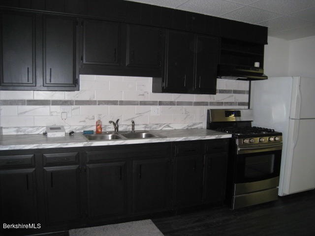 New kitchen