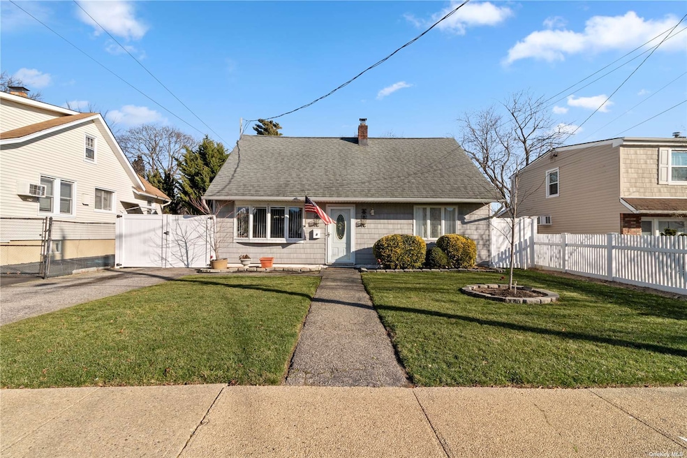 Sold $635,000 • Co-Listing Agent