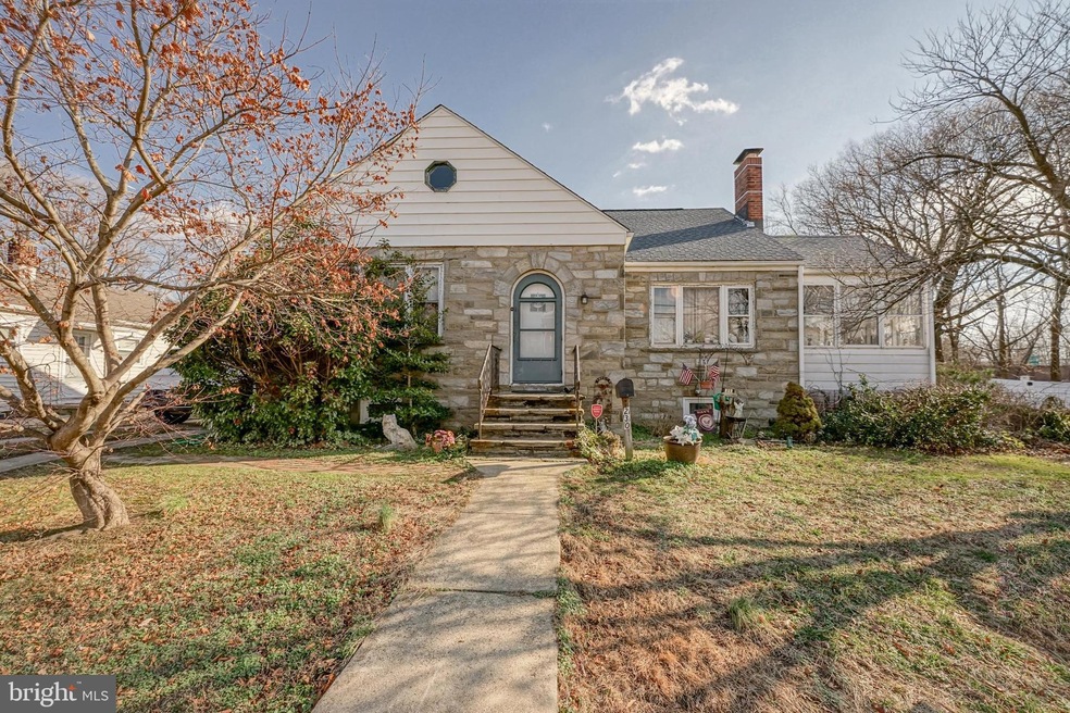 230 Orlando Ave, Gloucester City, NJ 08030 - photo 1