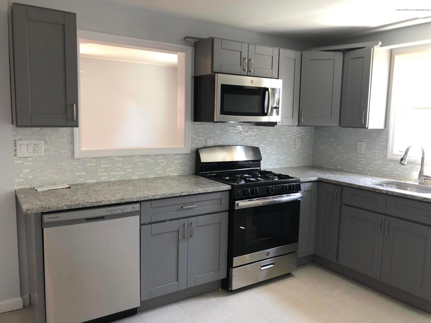 388 New Hampshire Ln unit 2, Bound Brook, NJ 08805 - photo 1