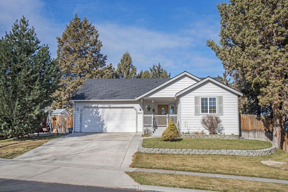 3055 NE Saber Dr.
