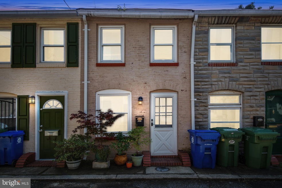 2019 Spark Ct, Baltimore, MD 21231 - photo 1