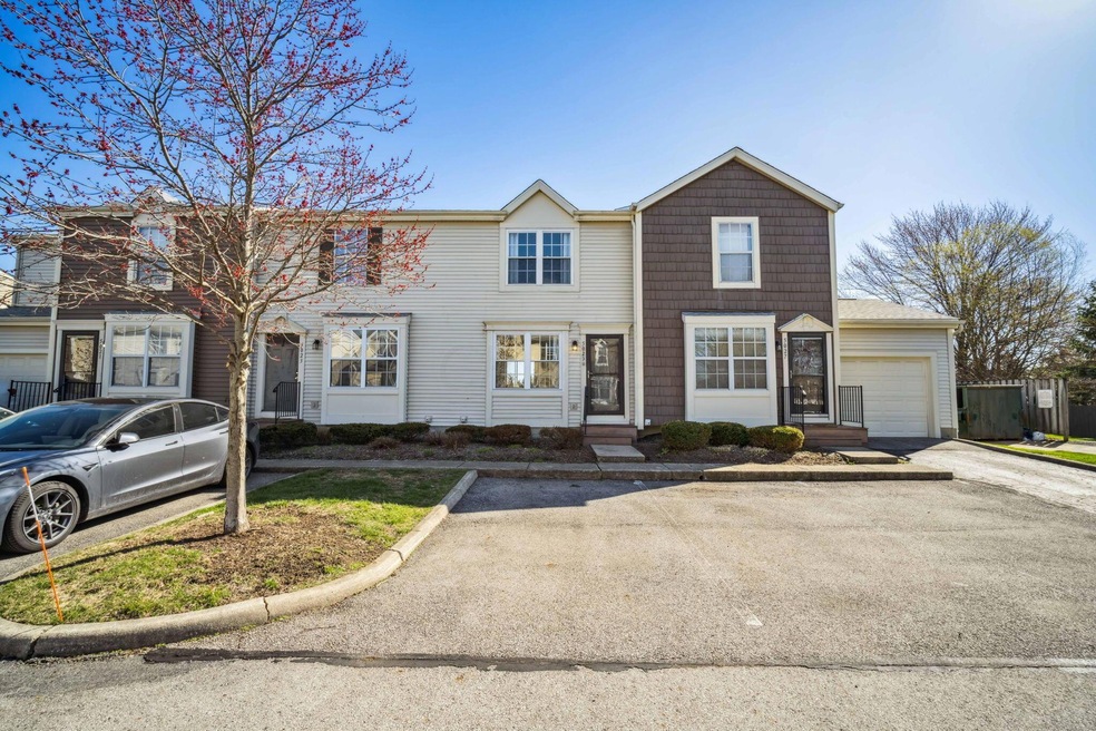 1-web-or-mls-5025-singleton-dr