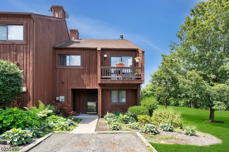 1 Snowmass Ct, Vernon, NJ 07462 - photo 1