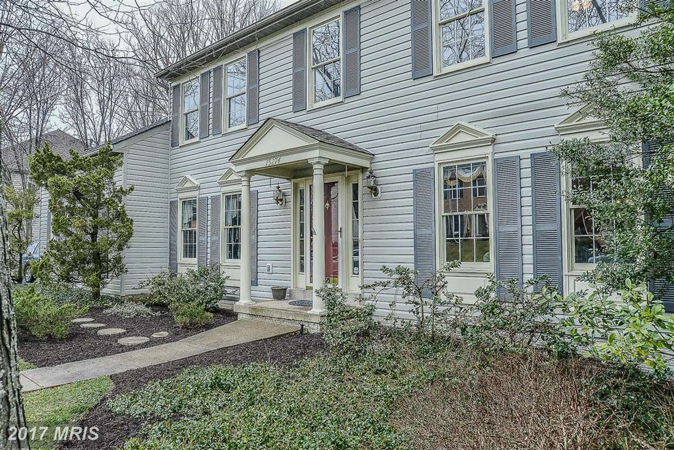 15274 Surrey House Way, Centreville, VA 20120 - photo 1