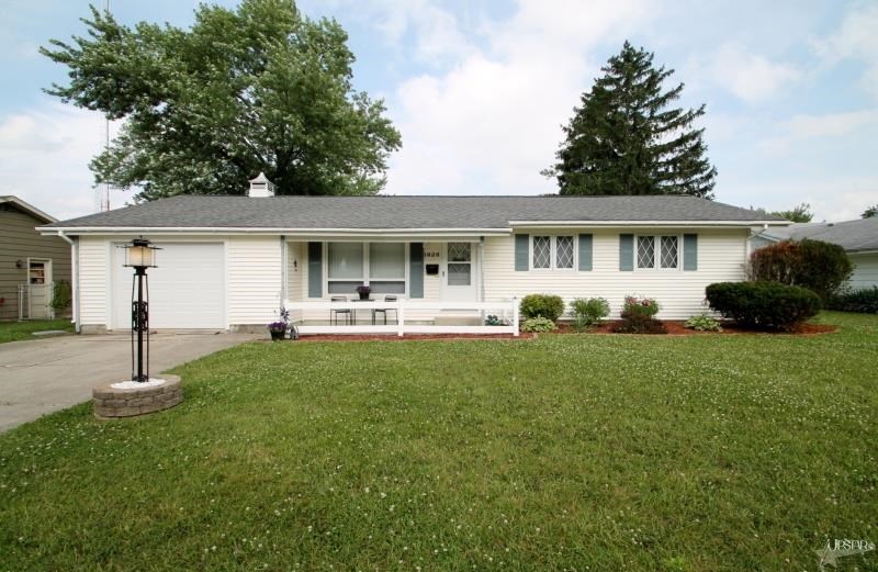 1926 Chochtimar Trail, Fort Wayne, IN 46808 - photo 1