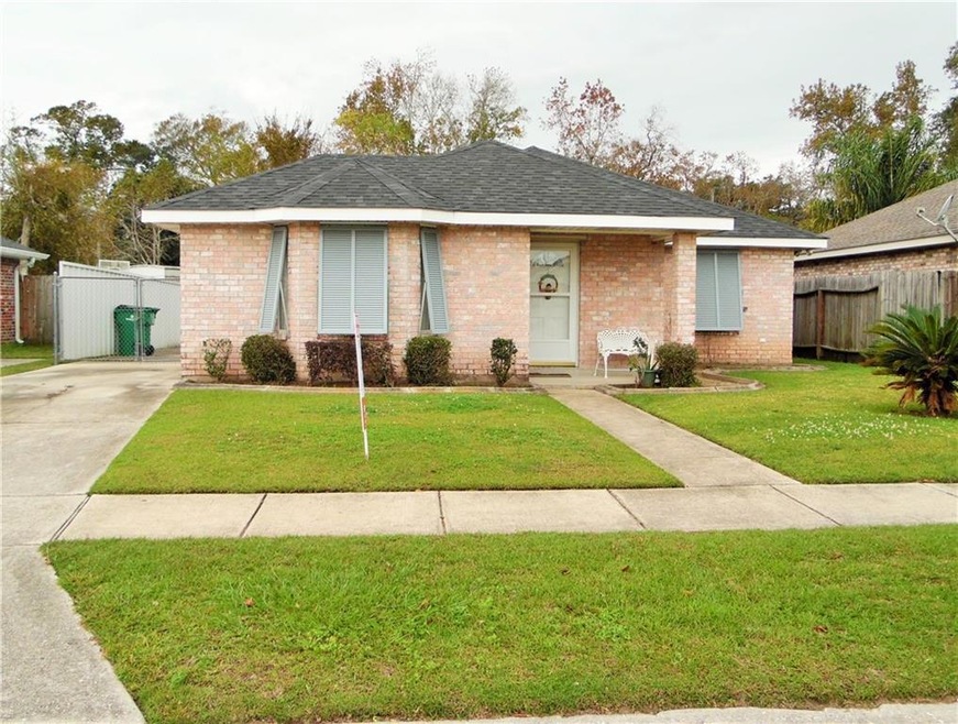 4056 Regina Coeli Ct, Marrero, LA 70072 - photo 1