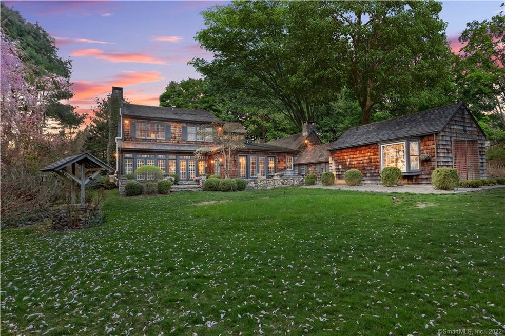 151 Skunk Ln, Wilton, CT 06897 - photo 1