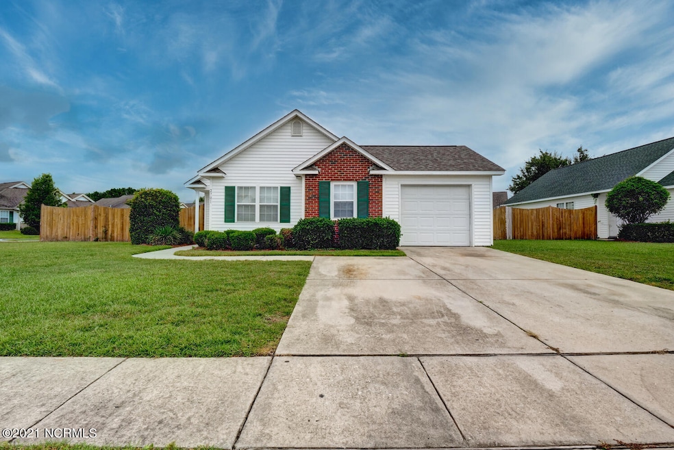 2701 Sapling Cir Wilmington NC-large-001