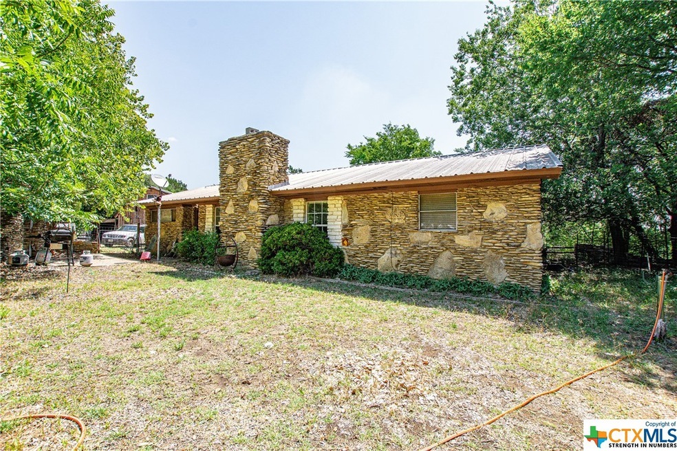 917 & 919 County Road 4810, Copperas Cove, TX 76522 - photo 1