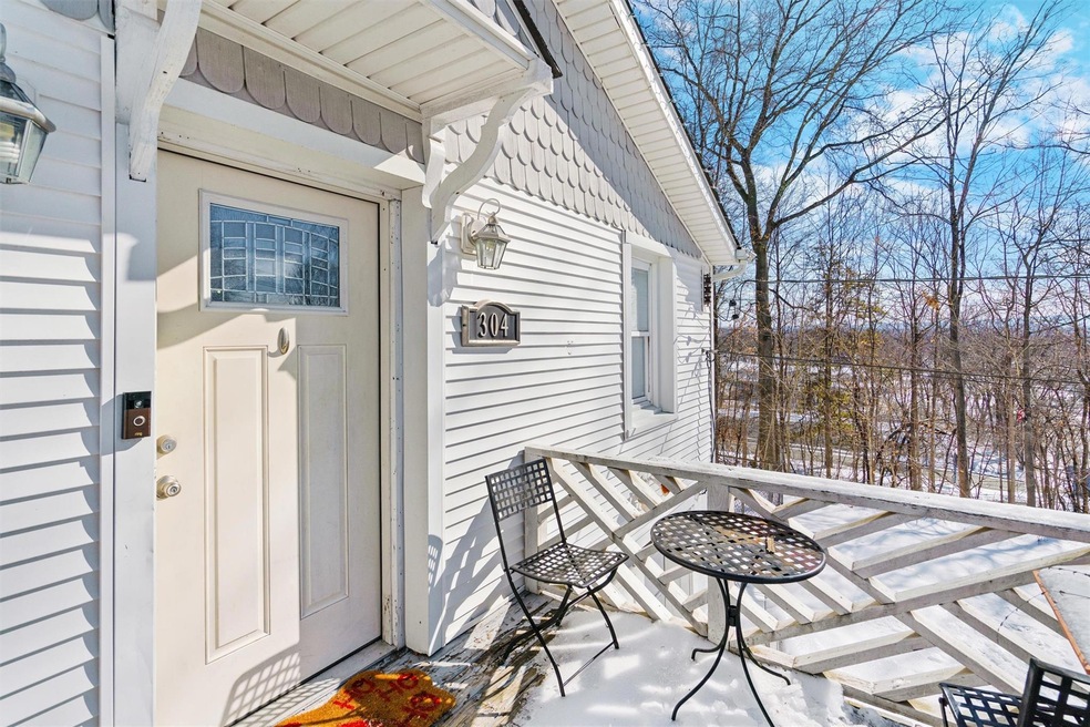 Sold $305,000 • Co-Listing Agent