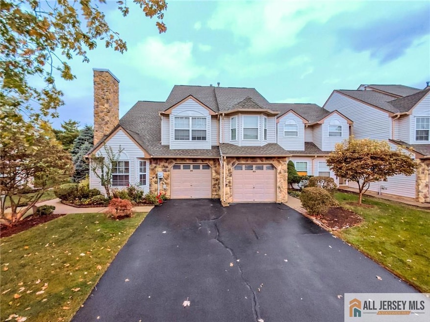 312 Pegasus Rd unit 312, Piscataway, NJ 08854 - photo 1