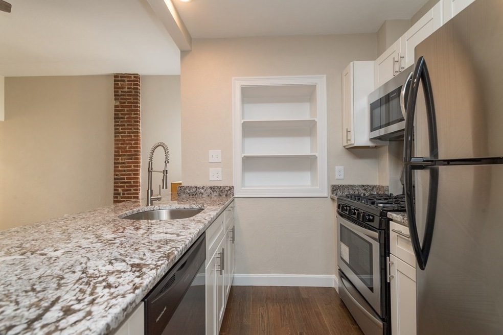 34 Shurtleff St unit 1, Chelsea, MA 02150 - photo 1