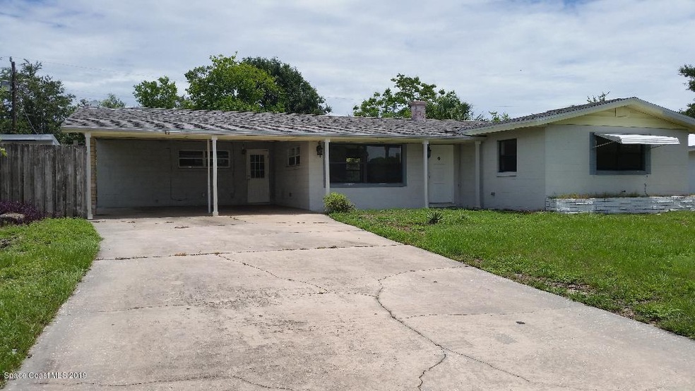 1902 Malinda Ln, Titusville, FL 32796 - photo 1