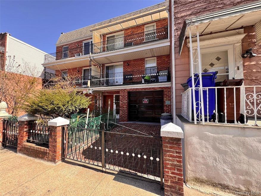 Sold $2,150,000 • Co-Listing Agent