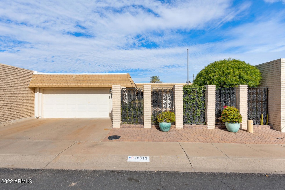 10712 W Bayside Rd unit 17, Sun City, AZ 85351 - photo 1