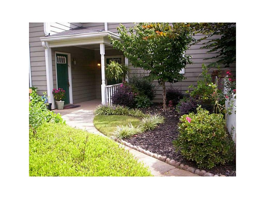 1513 Oakridge Ct, Decatur, GA 30033 - photo 1