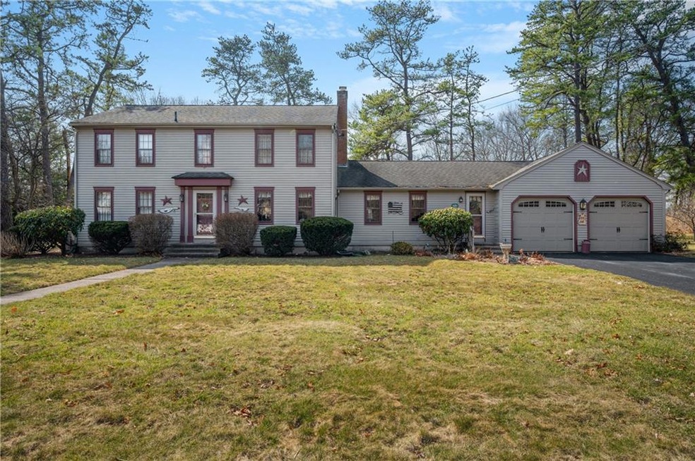 4 Old Forge Rd, Cumberland, RI 02864 - photo 1