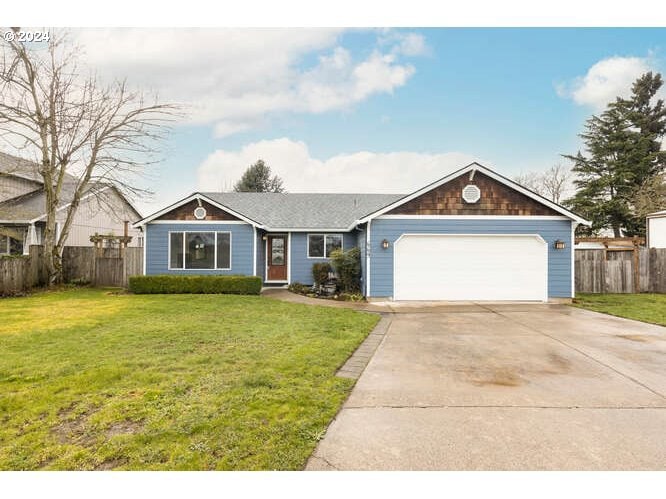 669 S Redwood St, Canby, OR 97013 - photo 1