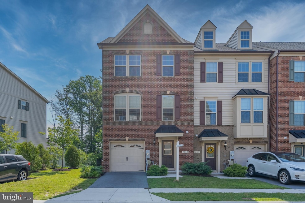 7623 Hamilton Crossing, Hanover, MD 21076 - photo 1